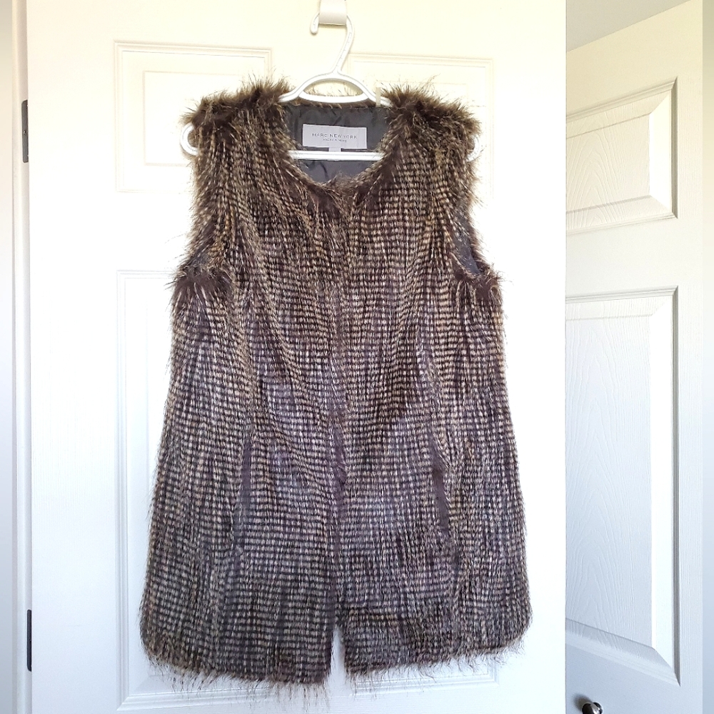 Marc New York faux fur long vest brown mix Small S layering sleeveless jacket